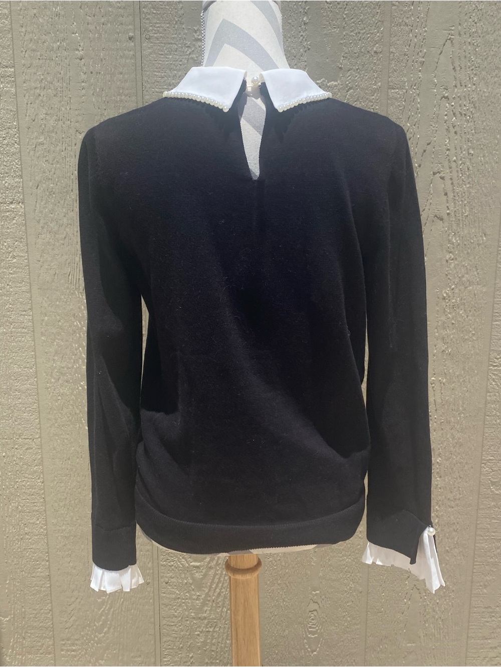 CeCe Medium Collared Sweater - Picture 6 of 9